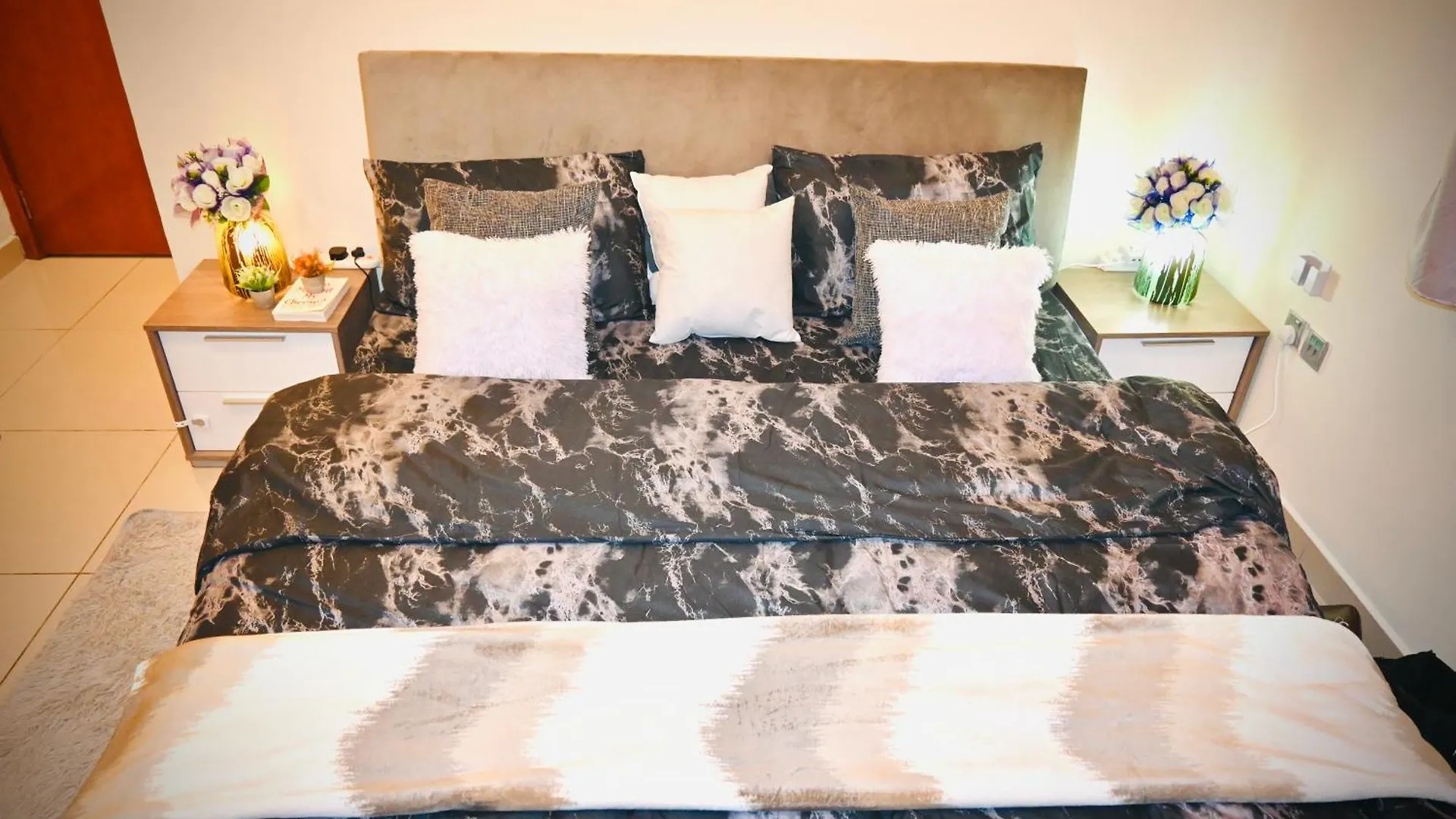 Apartment Marina Breeze Residence Near To Yachts And Beach Dubai United Arab Emirates