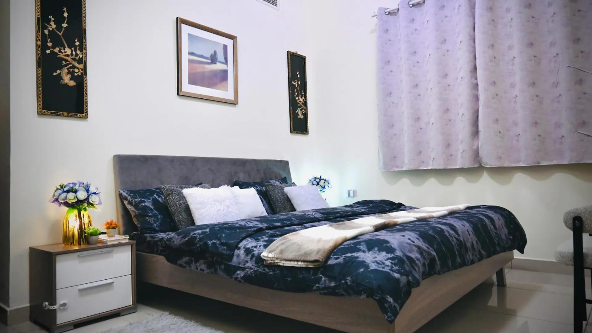 Marina Breeze Residence Near To Yachts And Beach contacts